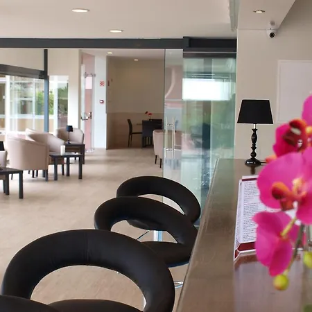 شقة فندقية Luna Clube Oceano 3*