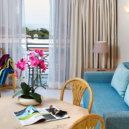 Luna Clube Oceano 3* البوفيرا