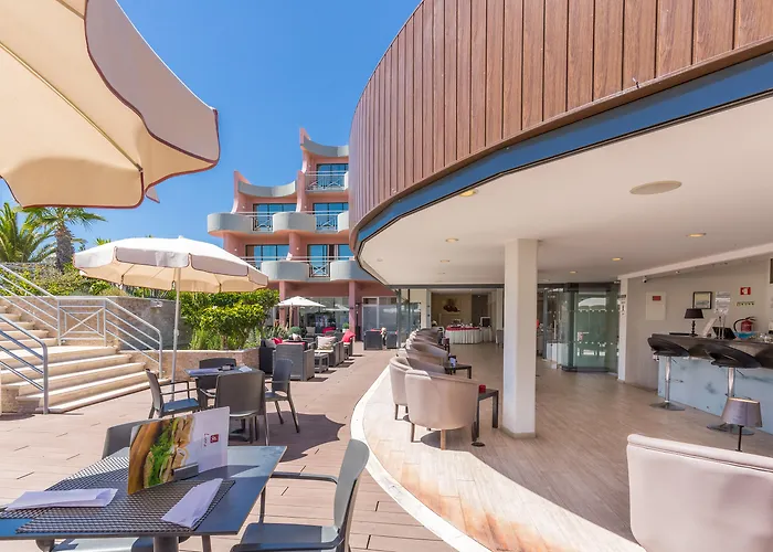 Luna Clube Oceano 3* 알부페이라