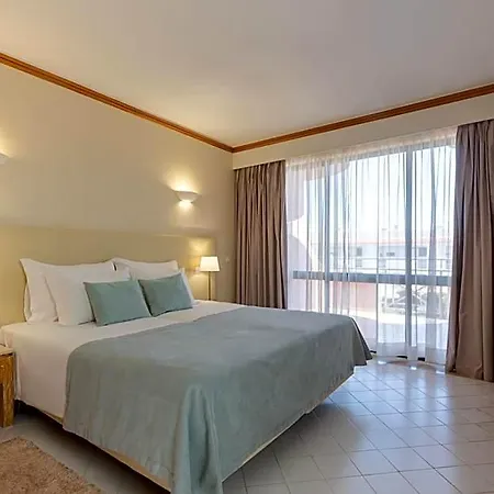 Aparthotel Luna Clube Oceano Albufeira