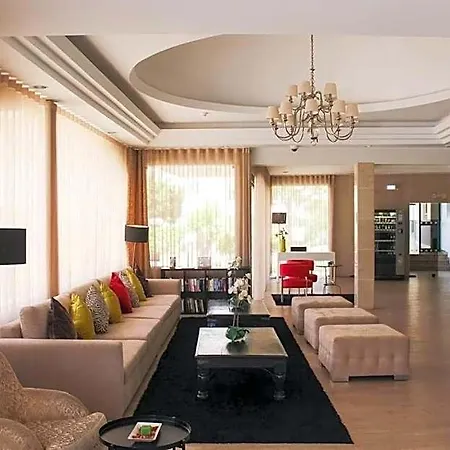 Luna Clube Oceano Aparthotel 3*