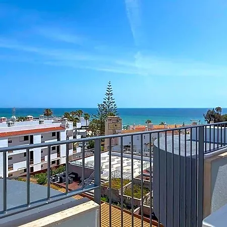Aparthotel Luna Clube Oceano 3*