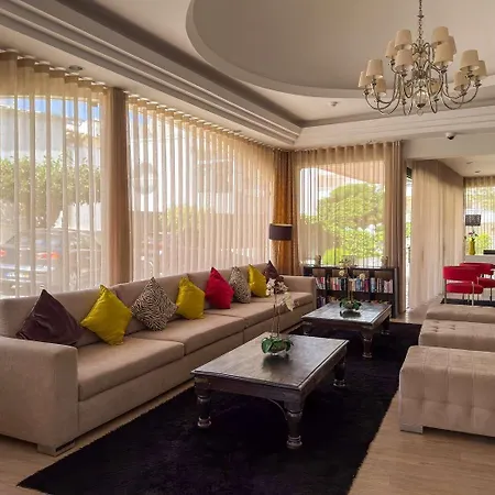 Luna Clube Oceano Aparthotel 3*