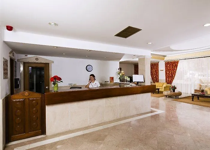 Luna Clube Oceano Apartmanhotel Albufeira