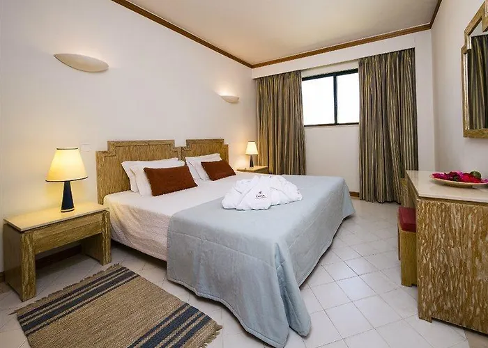 Luna Clube Oceano Apartmanhotel Albufeira