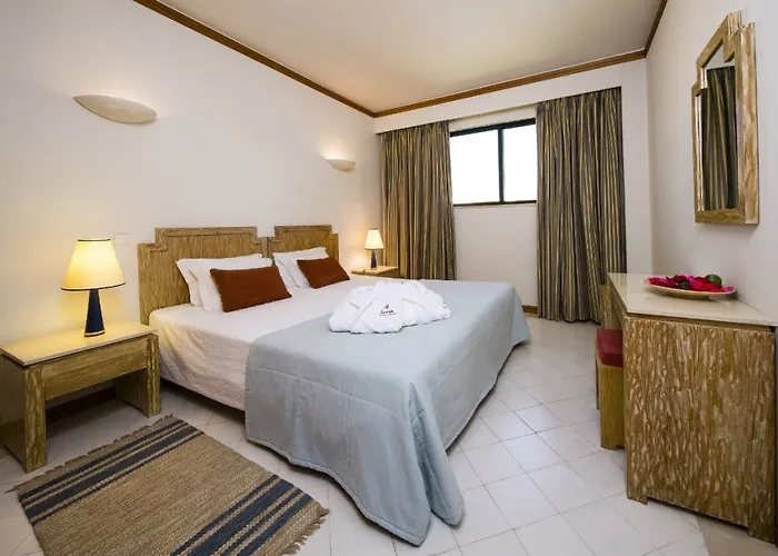 Luna Clube Oceano Apartmanhotel 3*