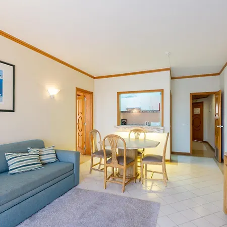 Апарт-отель Luna Clube Oceano 3*